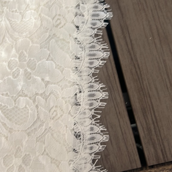 WHBM off-white lace overlay cocktail dress 0 - Picture 5 of 5